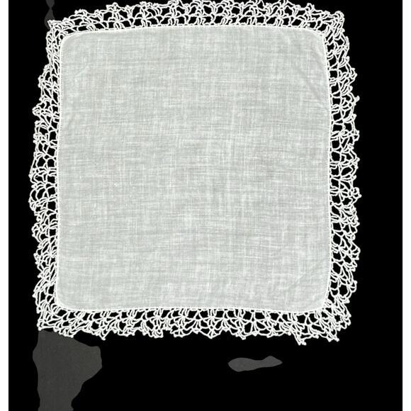 Vintage White Cotton Handkerchief Lacy Hankie Crochet Trim 13 Inch Square - Picture 2 of 9